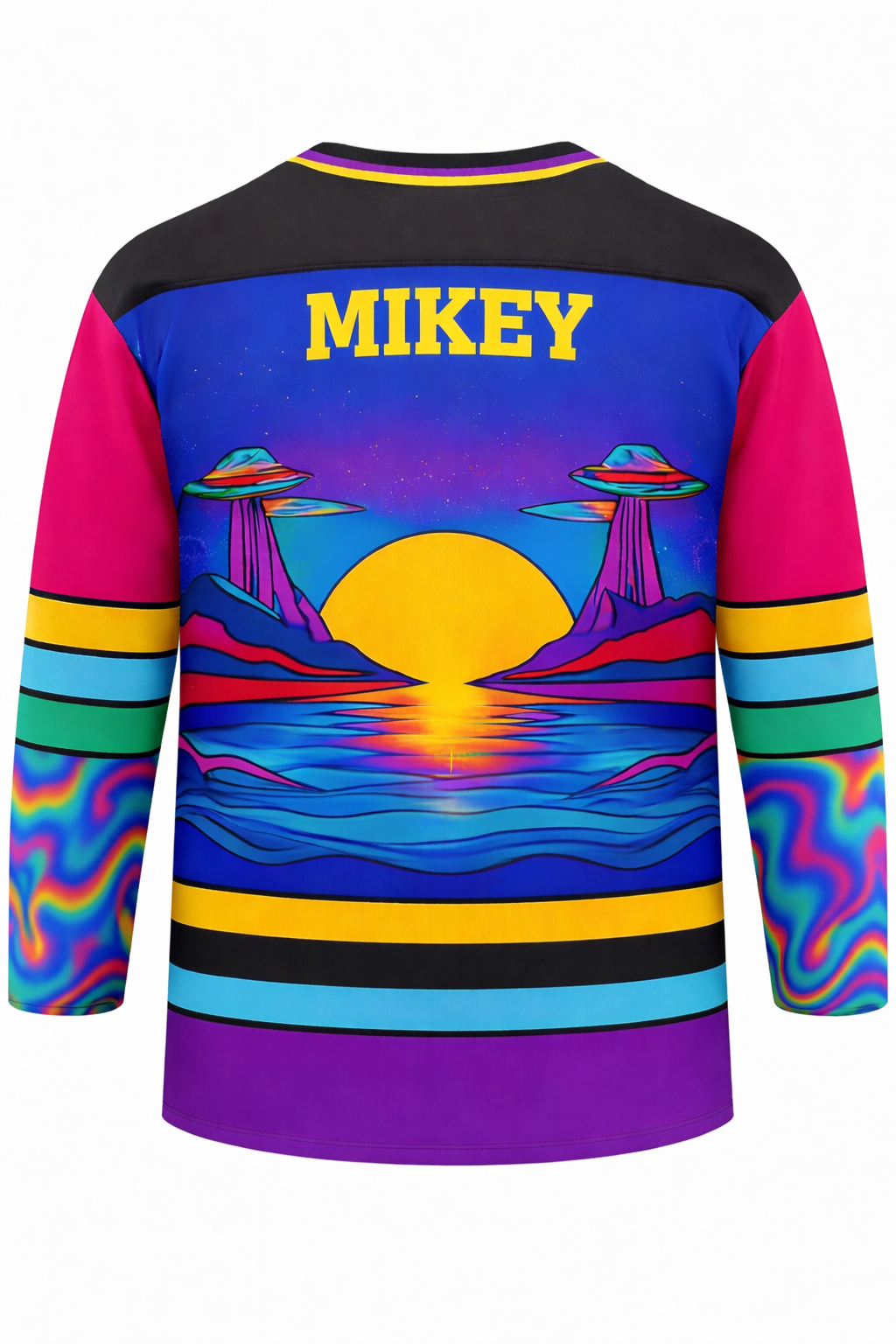 Mocha + Friends Customs